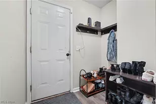 8794 Kelly Ln, Streetsboro, OH 44241 - Photo 16