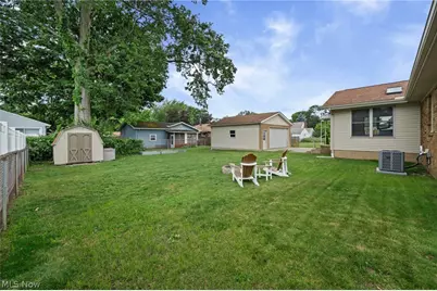 302 Homewood Avenue, Akron, OH 44312 - Photo 32