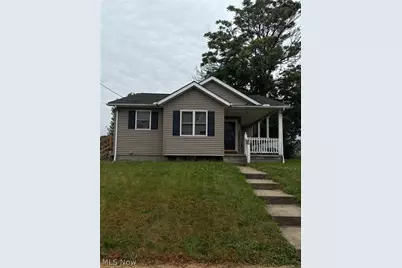 1010 6th Street SW, Canton, OH 44707 - Photo 2
