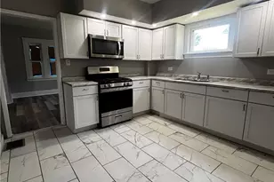 685 E 131st St, Loveland, OH 44108 - Photo 10