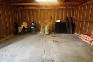 685 E 131st St, Loveland, OH 44108 - Photo 46