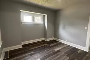 685 E 131st St, Loveland, OH 44108 - Photo 20