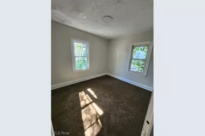 974 Eddy Road, Loveland, OH 44108 - Photo 8