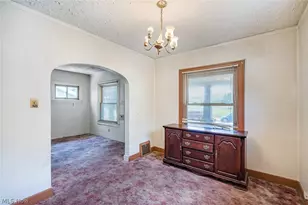 139 N Hazelwood Ave, Youngstown, OH 44509 - Photo 14