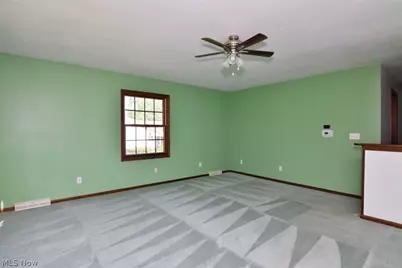 1585 Hemlock Drive, Ashtabula, OH 44004 - Photo 12