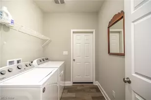 195 Concord Dr, East Palestine, OH 44413 - Photo 12