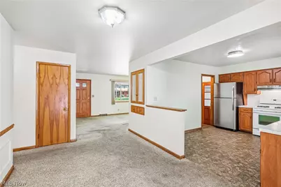 2758 Shellhart Road, Norton, OH 44203 - Photo 6