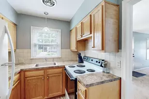2548 23rd St, Cuyahoga Falls, OH 44223 - Photo 14