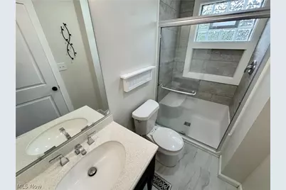 246 5th Street NW, Barberton, OH 44203 - Photo 16
