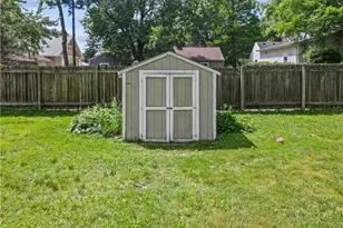 1042 Kingsway St, Alliance, OH 44601 - Photo 26