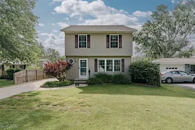 34112 Lake Shore Boulevard, Lakeline, OH 44095 - Photo 1