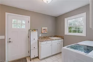 34112 Lakeshore Blvd, Lakeline, OH 44095 - Photo 10