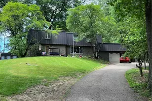 1009 Genoa Ave NW, Massillon, OH 44646 - Photo 2