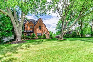 6209 Columbus Rd NE, Louisville, OH 44641 - Photo 2