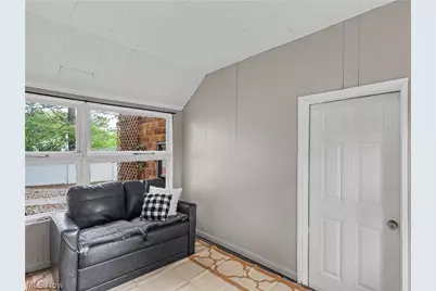 6209 Columbus Road NE, Louisville, OH 44641 - Photo 24