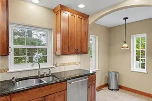 6209 Columbus Rd NE, Louisville, OH 44641 - Photo 18