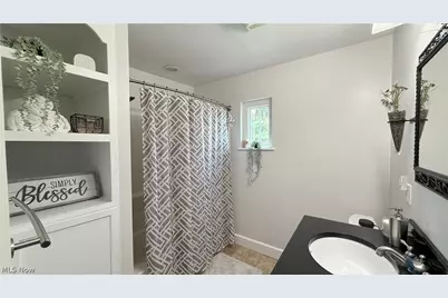 6209 Columbus Road NE, Louisville, OH 44641 - Photo 34