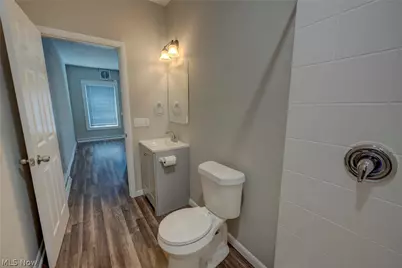 4438 Pearl Road, Loveland, OH 44109 - Photo 36
