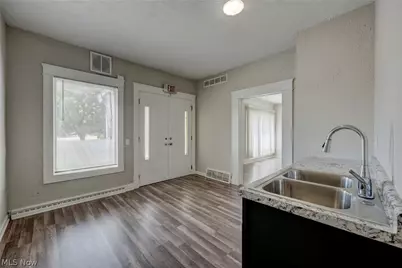 4438 Pearl Road, Loveland, OH 44109 - Photo 34