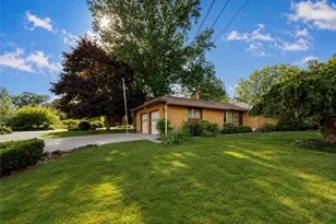 2068 Green Rd, Madison, OH 44057 - Photo 2