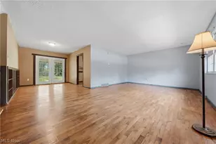 1819 Stonehenge Ave NW, Massillon, OH 44646 - Photo 6