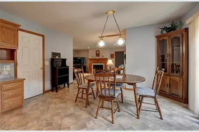 995 Clearview Drive SE, New Philadelphia, OH 44663 - Photo 12