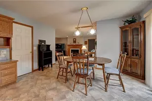 995 Clearview Dr SE, New Philadelphia, OH 44663 - Photo 12