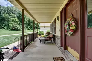 995 Clearview Dr SE, New Philadelphia, OH 44663 - Photo 30
