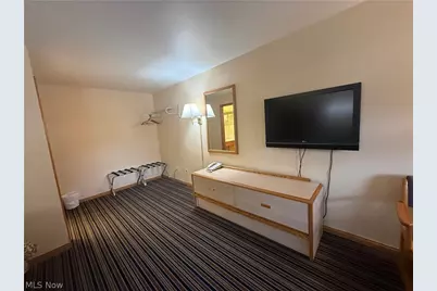 6405 Glenn Highway, Cambridge, OH 43725 - Photo 8