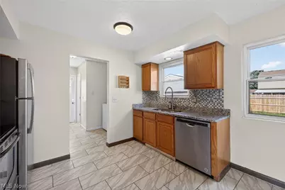 980 E 347th Street, Eastlake, OH 44095 - Photo 22