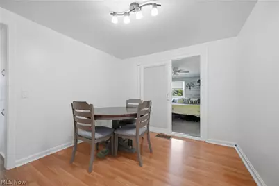 4573 Aurora Street NW, Canton, OH 44708 - Photo 12