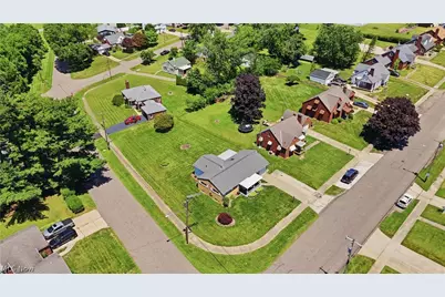 4573 Aurora Street NW, Canton, OH 44708 - Photo 38