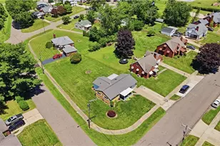 4573 Aurora St NW, Canton, OH 44708 - Photo 38