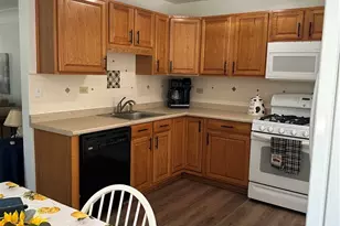6463 Seminole Trl, Mentor, OH 44060 - Photo 2