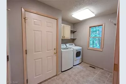 7550 James Drive, North Royalton, OH 44133 - Photo 12