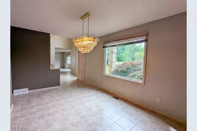 7550 James Drive, North Royalton, OH 44133 - Photo 8