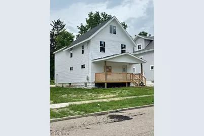 672 Moon Street, Akron, OH 44307 - Photo 1