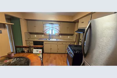24780 Picone Lane, Huber Heights, OH 44146 - Photo 6