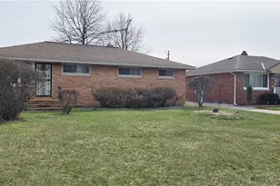 24780 Picone Ln, Huber Heights, OH 44146 - Photo 1