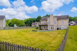 46111 Country Lake Dr, St Clairsville, OH 43950 - Photo 2