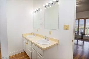46111 Country Lake Dr, St Clairsville, OH 43950 - Photo 26