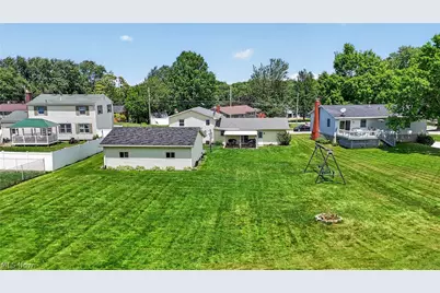 1818 Kenwood Drive, Orrville, OH 44667 - Photo 2