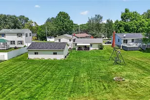 1818 Kenwood Dr, Orrville, OH 44667 - Photo 2