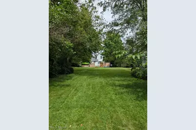 1633 Holland Court SW, Canton, OH 44706 - Photo 10