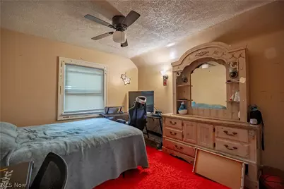 531 Fernwood Drive, Akron, OH 44320 - Photo 24