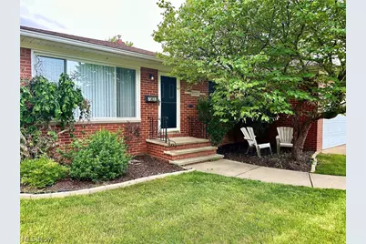 7332 Beresford Avenue, Parma, OH 44130 - Photo 2