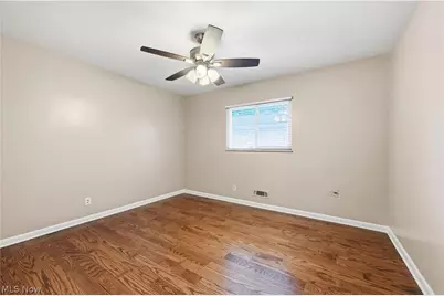 7332 Beresford Avenue, Parma, OH 44130 - Photo 12