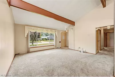 1226 Golden Gate Boulevard, Mayfield Heights, OH 44124 - Photo 14