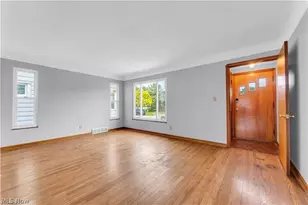 3819 W 137th St, Loveland, OH 44111 - Photo 4