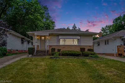 5576 Andover Boulevard, Garfield Heights, OH 44125 - Photo 24